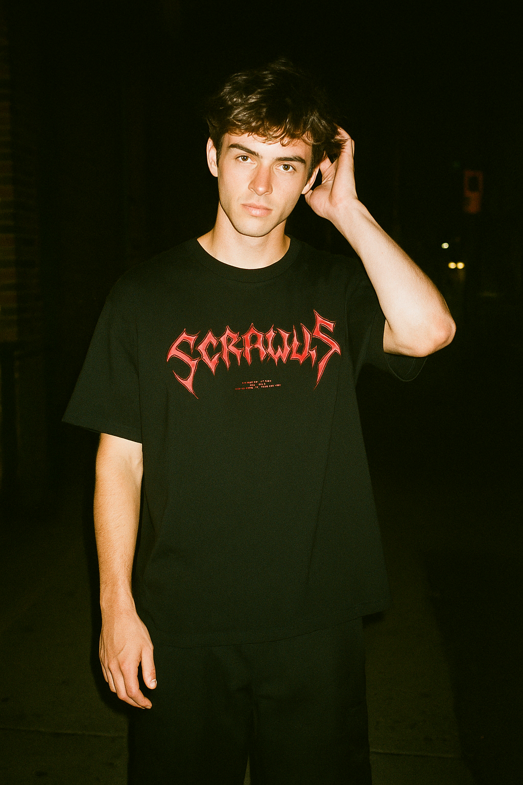 SCRAWLS TEE