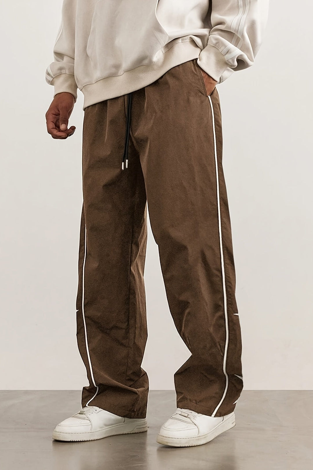 ASTRAL TRACKPANTS