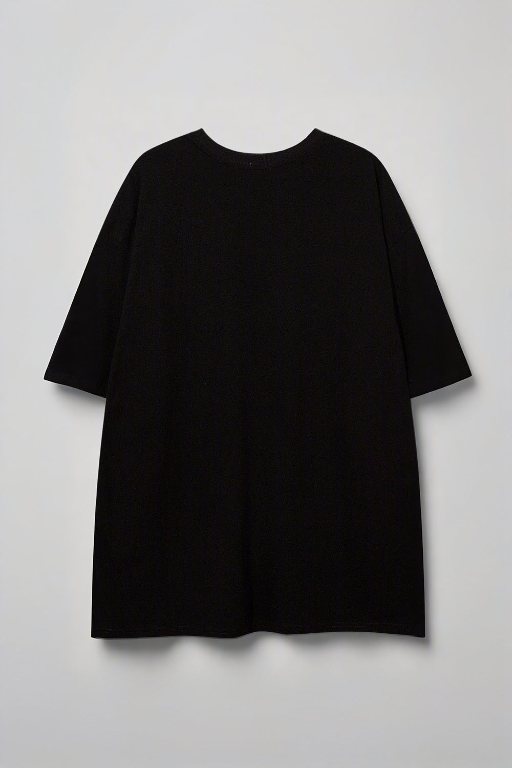 SCRAWLS TEE